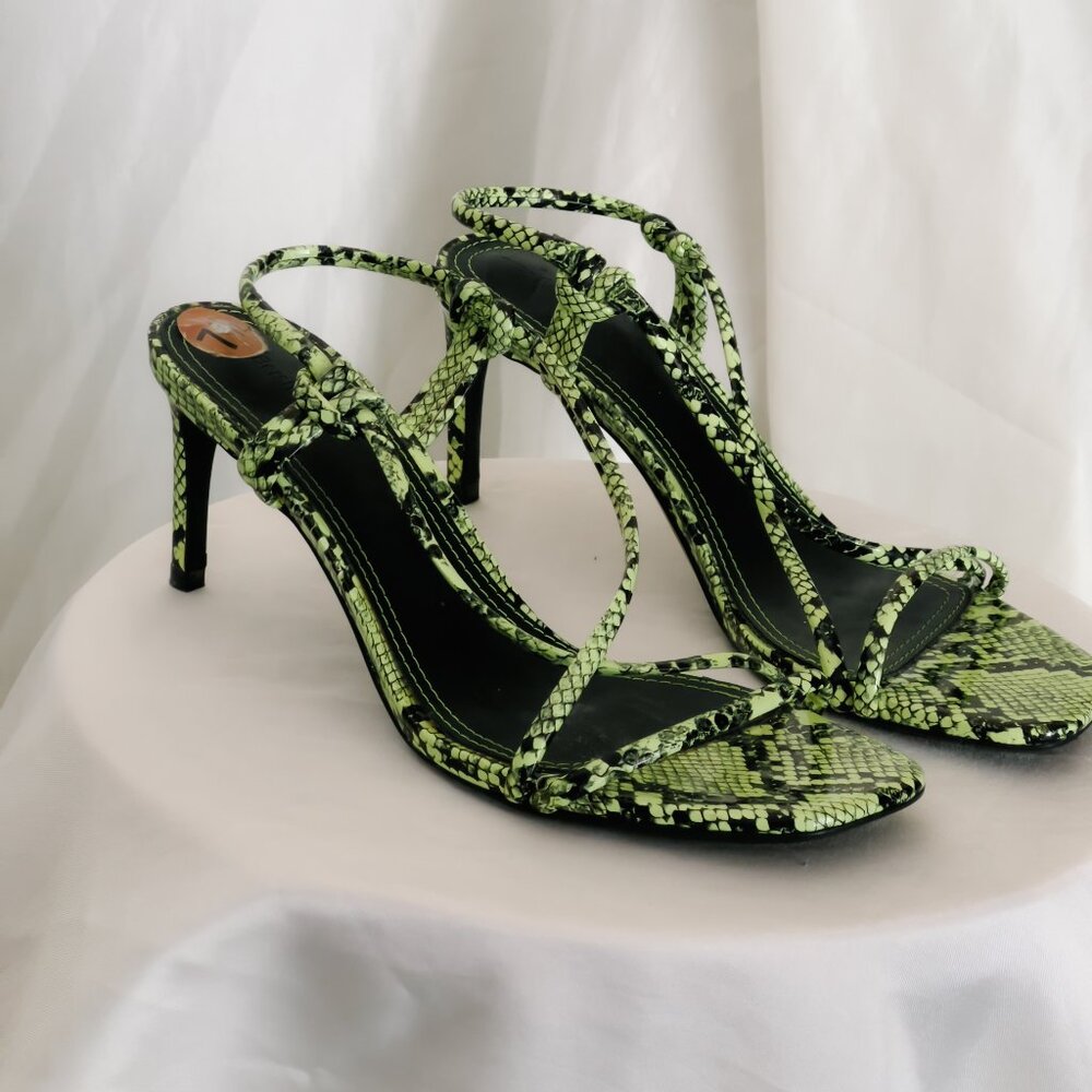 Green Snakeskin Heels from Bershka - Picture 7 of 10